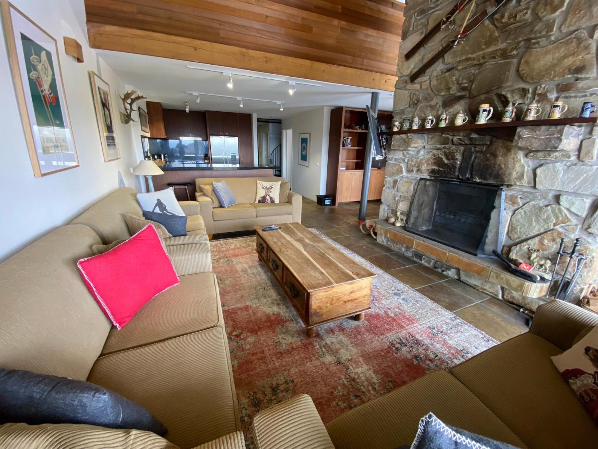 Alpine Woodsmoke Apartments Falls Creek Exterior photo