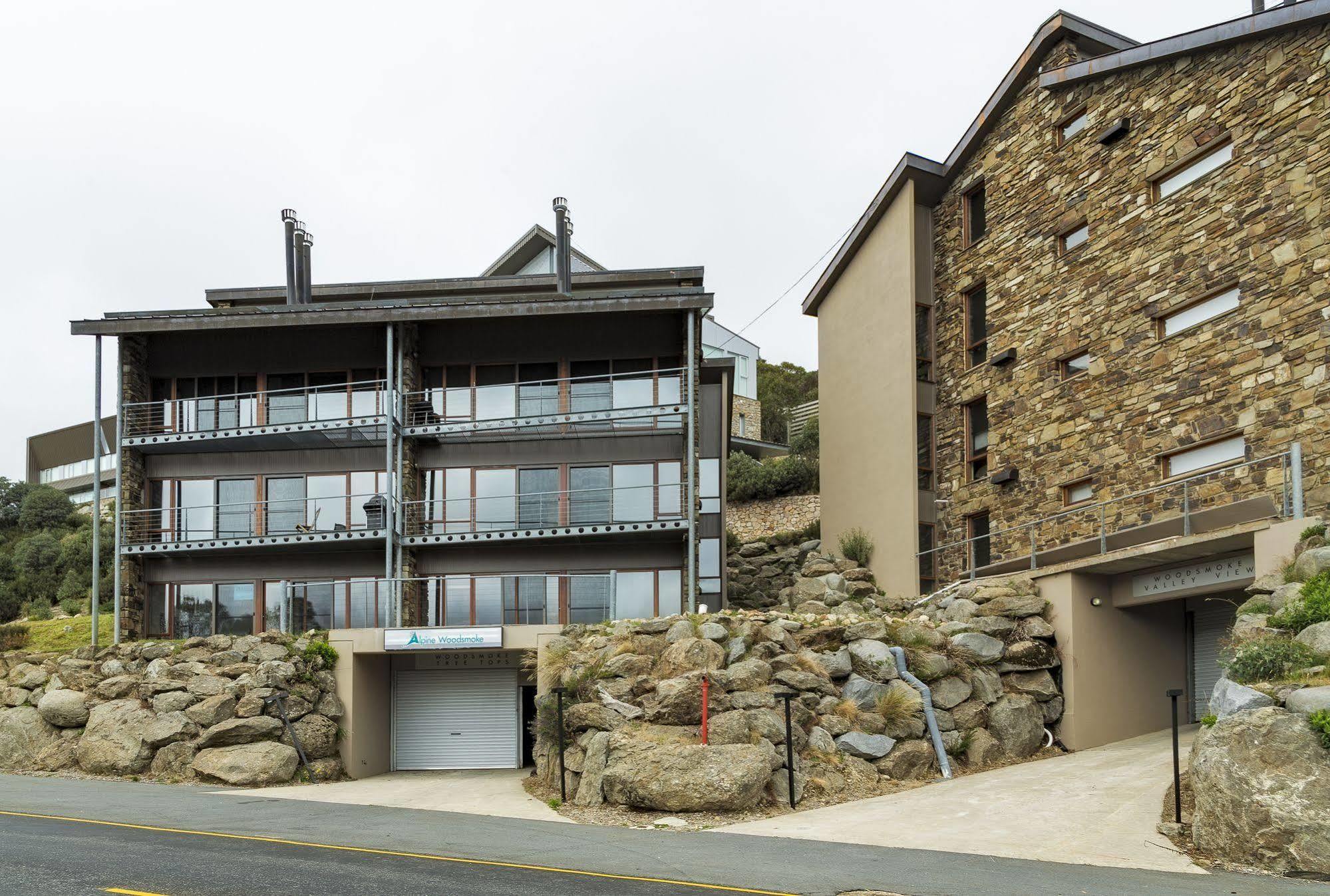 Alpine Woodsmoke Apartments Falls Creek Exterior photo