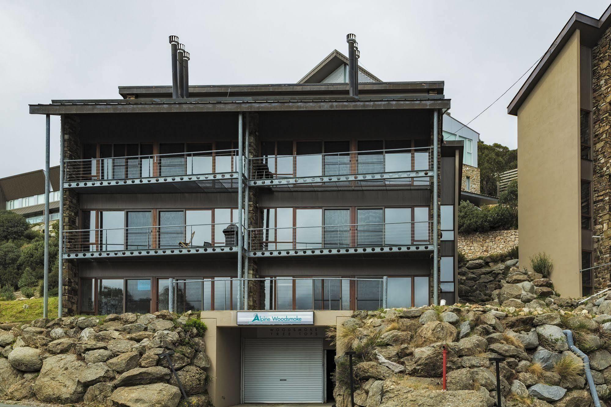 Alpine Woodsmoke Apartments Falls Creek Exterior photo